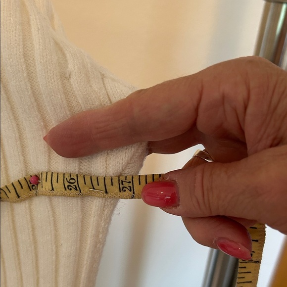 Cyrus Cream Cable Knit Sweater - Picture 3 of 7